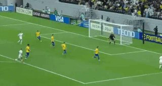 开云体育官网-3场5球，C罗第13次单年进球超40，进完倒勾又献佳作